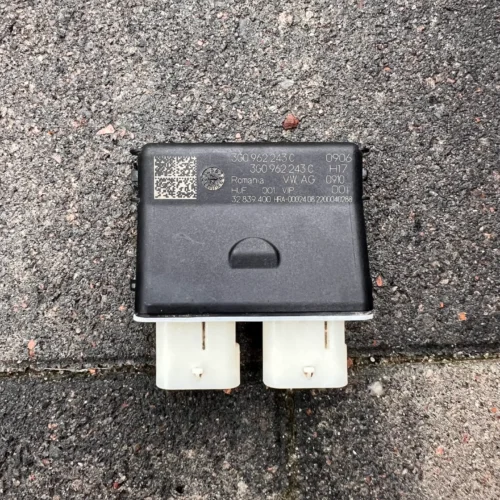 Контрольний модуль відкриття багажника “Hands‑Free” 3G0962243C